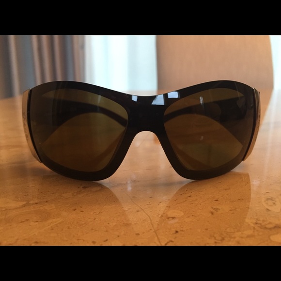 Authentic Chanel Sunglasses - Picture 5 of 5